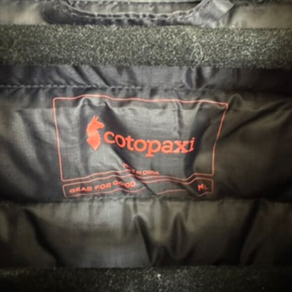 GUC cotopaxi Fuego Men's Down Vest, size Large - Picture 3 of 9